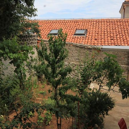Apartments And Rooms With Parking Space Mali Lošinj Exteriér fotografie