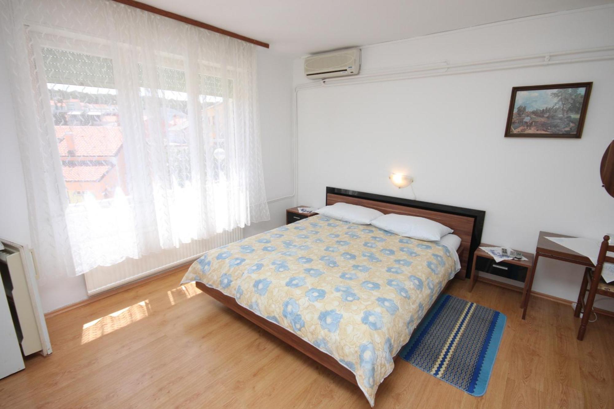 Apartments And Rooms With Parking Space Mali Lošinj Exteriér fotografie
